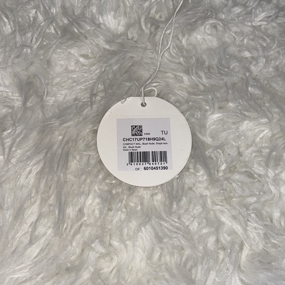 CHLOÉ Alphabet embellished textured-leather wallet soft pink NWT full inclusion - Picture 15 of 15